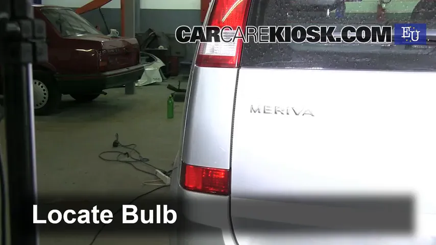 2003 Opel Meriva SE Cosmo 1.6L 4 Cyl. Éclairage Feux de position arrière (remplacer ampoule)